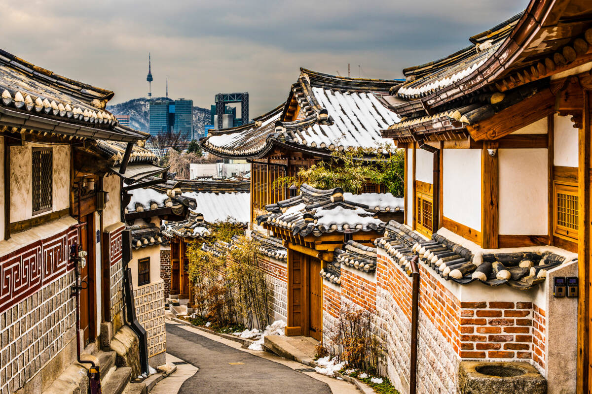 Image of Seoul, South Korea, at the Bukchon Hanok historic district.